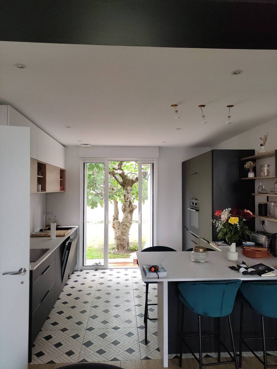 Rénovation de placo, peinture et décoration avec tasso bois sur murs – Toulouse, Balma, Colomiers, Tournefeuille, Blagnac, L’Isle Jourdain