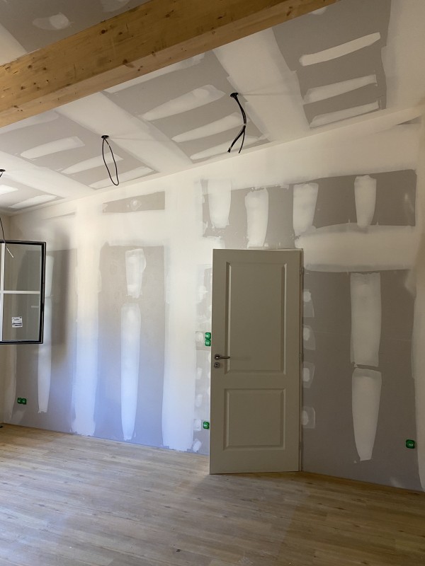 Rénovation complète de l'intérieur d'une maison à Tournfeuille