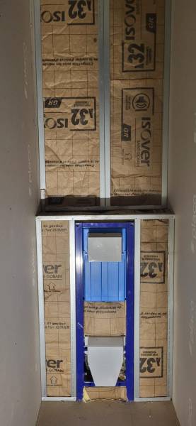 Comment optimiser l’isolation d’une pièce étroite ou technique à Plaisance-du-Touch?