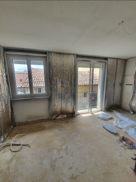Expert en isolation des murs périphériques avec panneaux isolants ACTIS Hybris 105 mn à Toulouse, Balma, Colomiers
